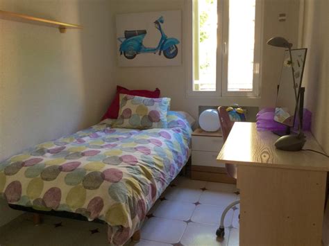 casas de chicas madrid|Habitaciones en alquiler baratas que admiten chicas en Madrid